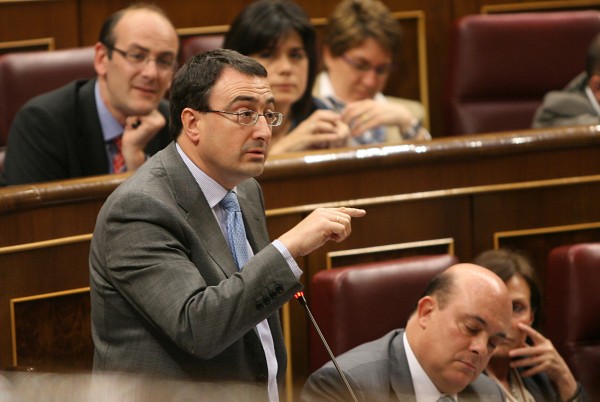 Esteban en el Congreso