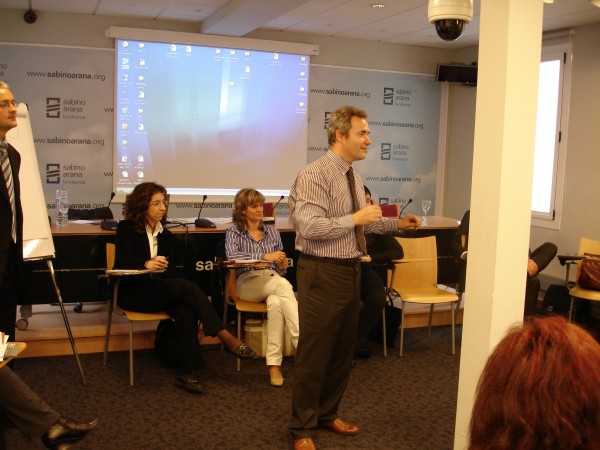 Uri erakundeetan gobernatzeko era berriak