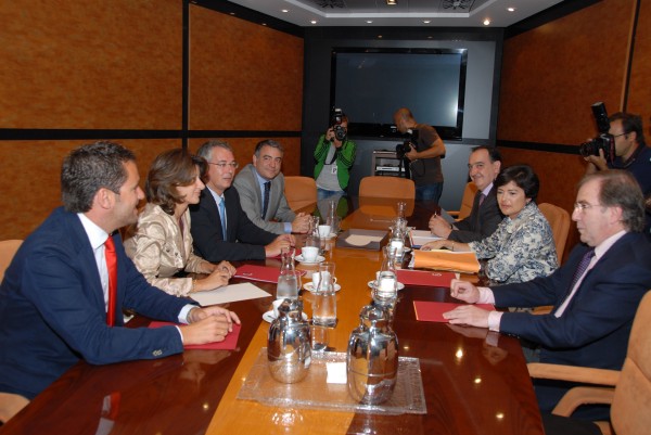 Reuniones de EAJ-PNV con partidos políticos