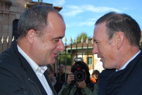 Lectura de manifiesto en Gernika