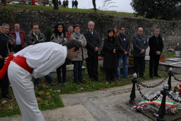 Sabino Aranaren heriotzaren 106. urteurrena