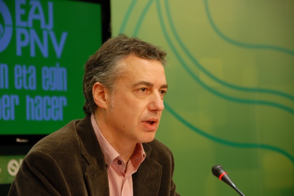 Ibarretxeren kontrako auzia bertan behera