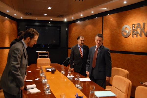 Iñigo Urkullu eta Brasilgo Embaxadorea