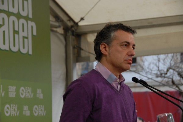 Tenderiako batzokiaren berrirekitze ekitaldia