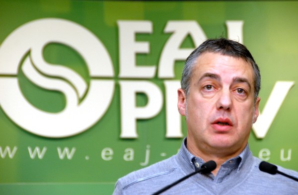 Reunión con cargos públicos en Sabin Etxea