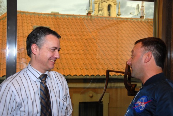 Josu Feijoo visita a Iñigo Urkullu