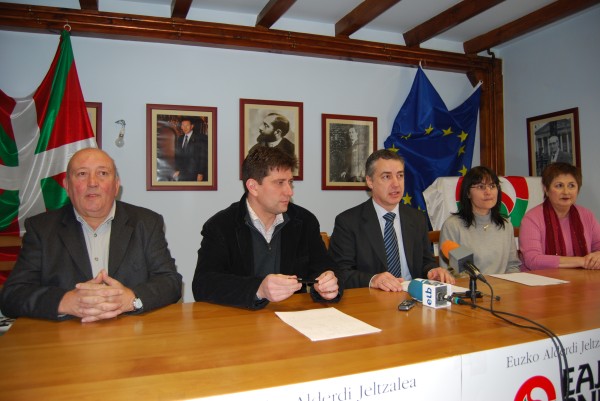 Rueda de prensa en San Juan de Luz