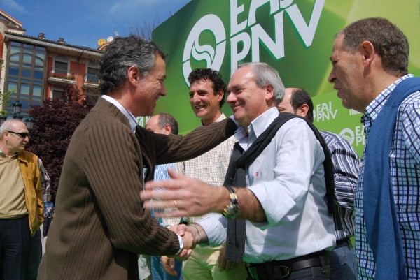 Gernika-Lumoko batzokiaren berrinaugurazioa