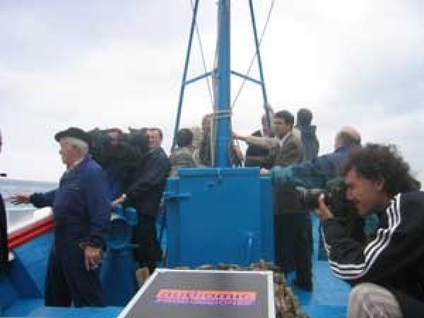 24052004 EAJ PNV, que concurrirá a las próximas europeas formando la coalición Galeusca bajo el lema Una estrella para Euskadi