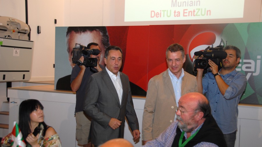 Iñigo Urkullu - Call Center Gasteiz