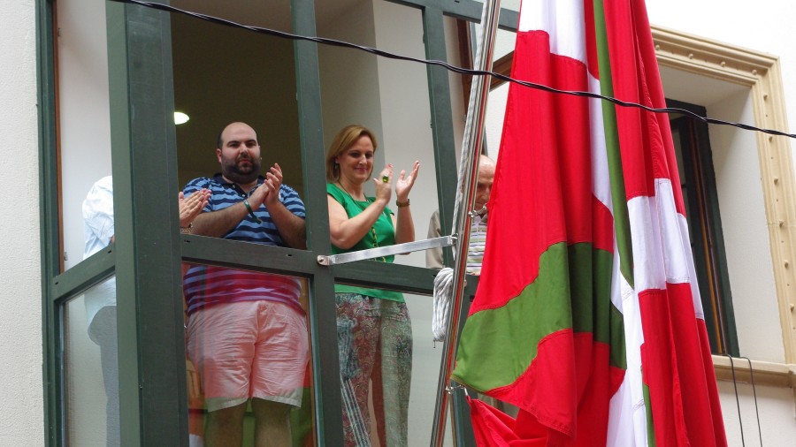 Ikurriñaren jaia (Batzoki Bilbo zaharra)