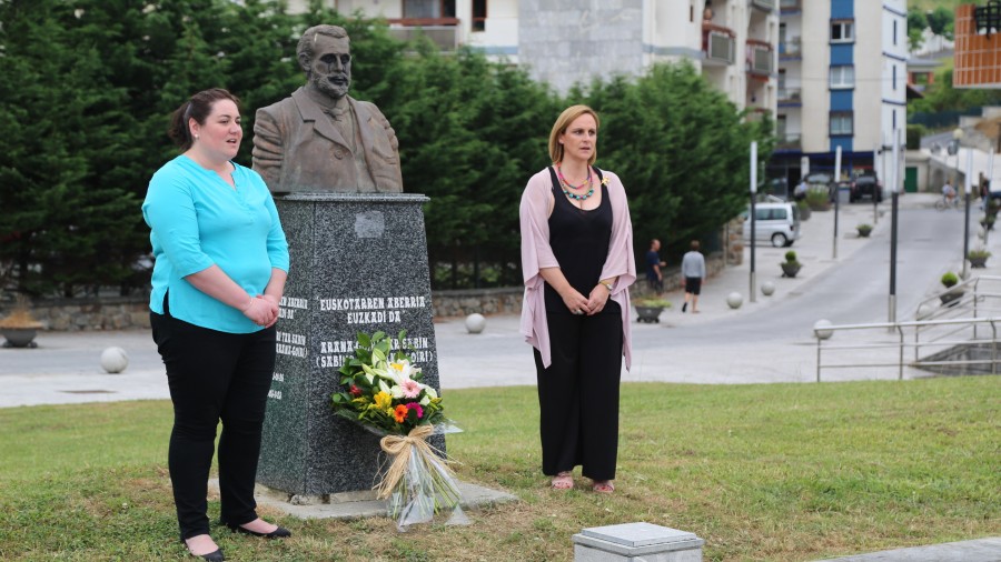 Alderditar Eguna de Busturialdea 2013 en Bakio