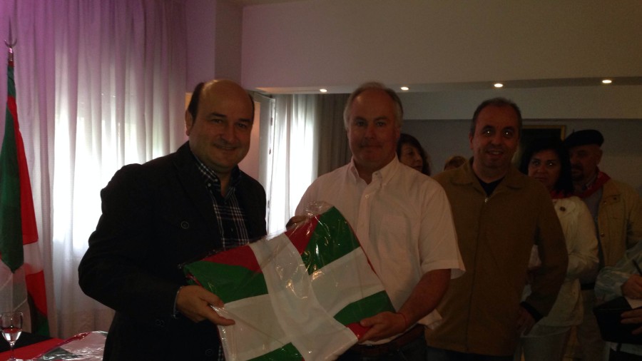 Andoni Ortuzar en semana nacional Vasco Argentina