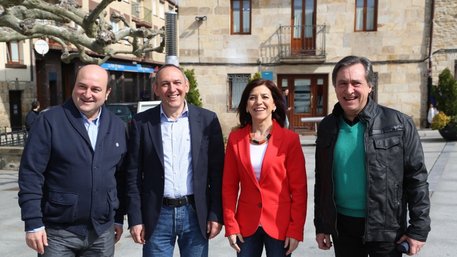 Alderdikide Eguna de Zuia 2014