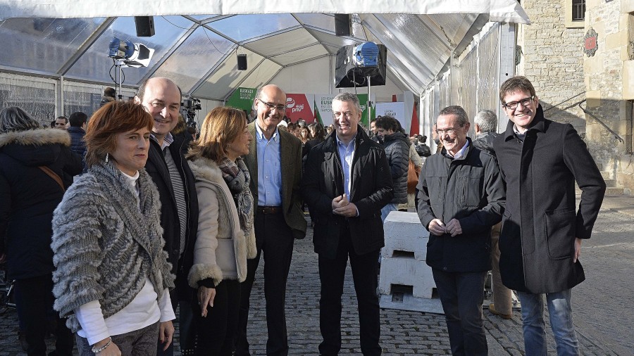 Mitina Gasteizen - Iñigo Urkullu, Andoni Ortuzar, Mikel Legarda