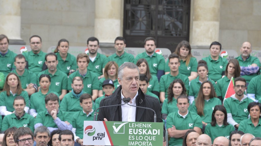Ekitaldia Vitoria-Gasteizen. Mikel Legarda, Iñigo Urkullu, Andoni Ortuzar