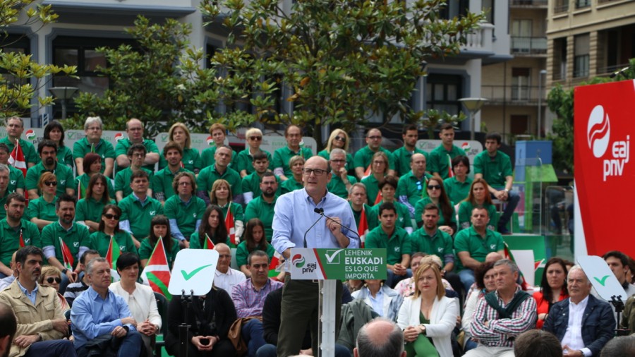 Ekitaldia Donostian. Joseba Agirretxea, Joseba Egibar, Iñigo Urkullu