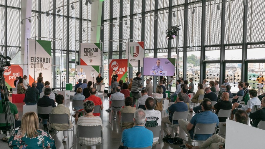 Mitina Tabakalera Donostia - Bakartxo Tejeria, Iñigo Urkullu, Andoni Ortuzar