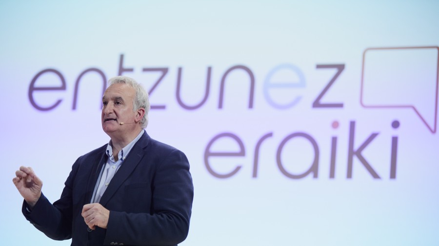 Xabier Barandiaran - Entzunez eraiki