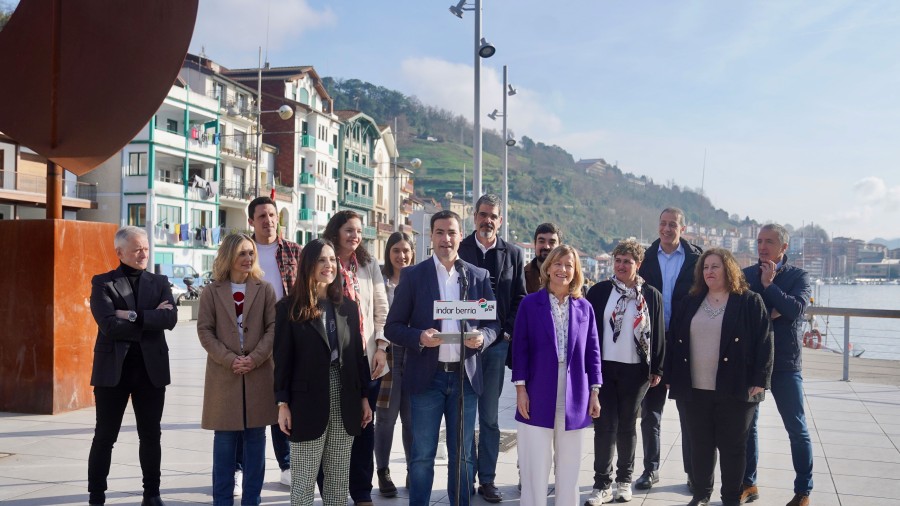 A-21 21-A Imanol Pradales, Eider Mendoza - Pasaia