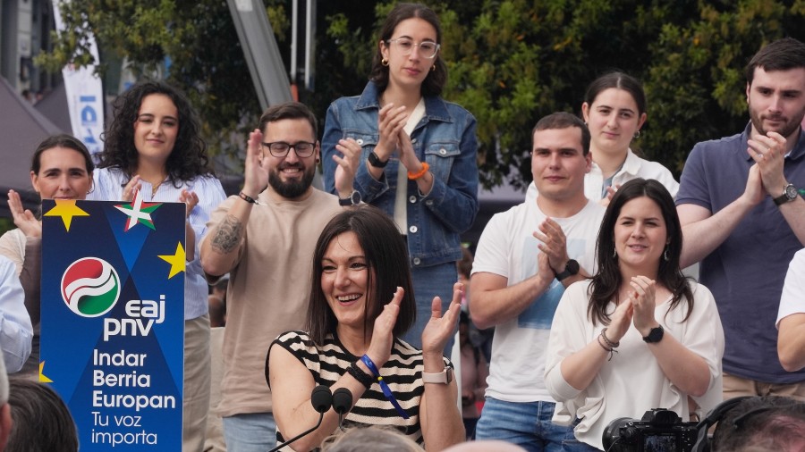 9-J Mitin en Vitoria-Gasteiz 