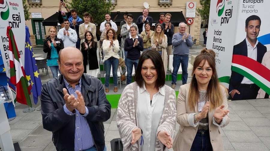 9-J Mitin en Agurain