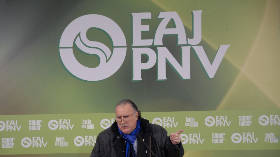 Tenderiako batzokiaren berrirekitze ekitaldia