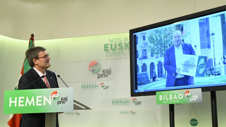 Juan Mari Aburto activa su programa electoral para Bilbao con una nueva campaña digital en las redes sociales y en la web juanmariaburto.eus Juan Mari Aburto activa su programa electoral para Bilbao con una nueva campaña digital en las redes sociales y en la web juanmariaburto.eus