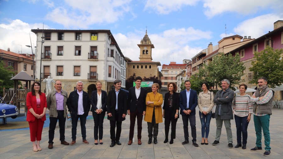 Unai Rementeria impulsará el programa ‘Herri txiki, aukera handi‘ para que todos los pueblos de Bizkaia tengan acceso a los mismos servicios públicos Unai Rementeria impulsará el programa ‘Herri txiki, aukera handi‘ para que todos los pueblos de Bizkaia tengan acceso a los mismos servicios públicos