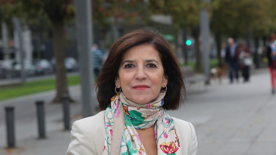 Izaskun Bilbaok Europako Batzorde berria babestu du, eta interesen gainetik balioak lehenestea espero du