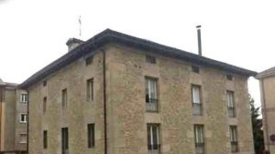 Gasteizek Emakumeen Etxearekiko konpromisoa berritu du Gasteizek Emakumeen Etxearekiko konpromisoa berritu du