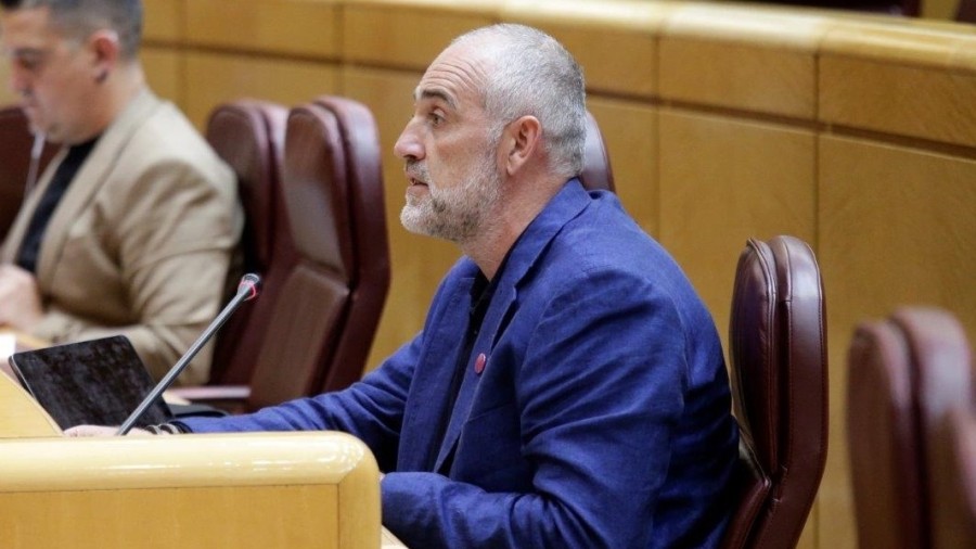 Arabako Errioxa ardoa eta txakolina  egiteko mahatsa biltzeko eskulana bermatzeko eskatu dio EAJk Espainiako Gobernuari
