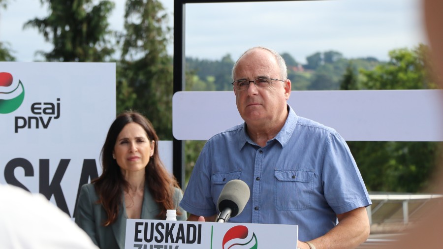 “La oposición político-sindical de la izquierda abertzale no ha estado a la altura que el momento exigía y exige”, denuncia Joseba Egibar “La oposición político-sindical de la izquierda abertzale no ha estado a la altura que el momento exigía y exige”, denuncia Joseba Egibar