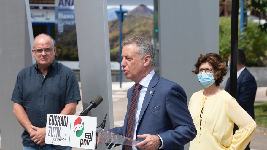 Urkullu reforzará la atención primaria con 400 nuevos médicos y construirá 7 nuevos centros de salud en Gasteiz, Murgia, Donostia, Ordizia, Aretxabaleta, Bilbao y Zalla Urkullu reforzará la atención primaria con 400 nuevos médicos y construirá 7 nuevos centros de salud en Gasteiz, Murgia, Donostia, Ordizia, Aretxabaleta, Bilbao y Zalla