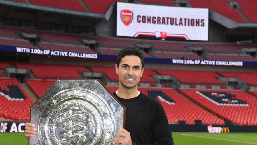 Mikel Arteta, Arsenal taldeari , etsipenen ordez, tituluak ekarri  dizkiona   