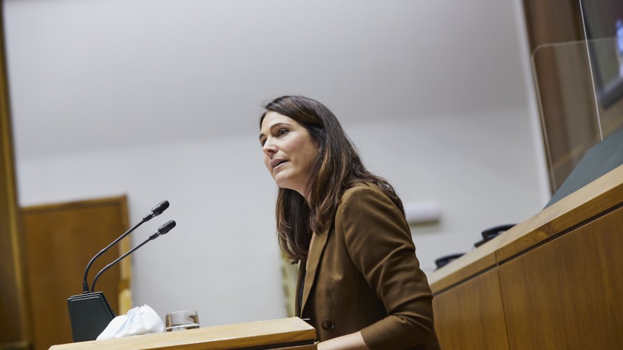 EAJ-PNVk Bildarratz sailburuaren elkarrizketarako gaitasuna goraipatu du eta hezkuntza eragile guztien 