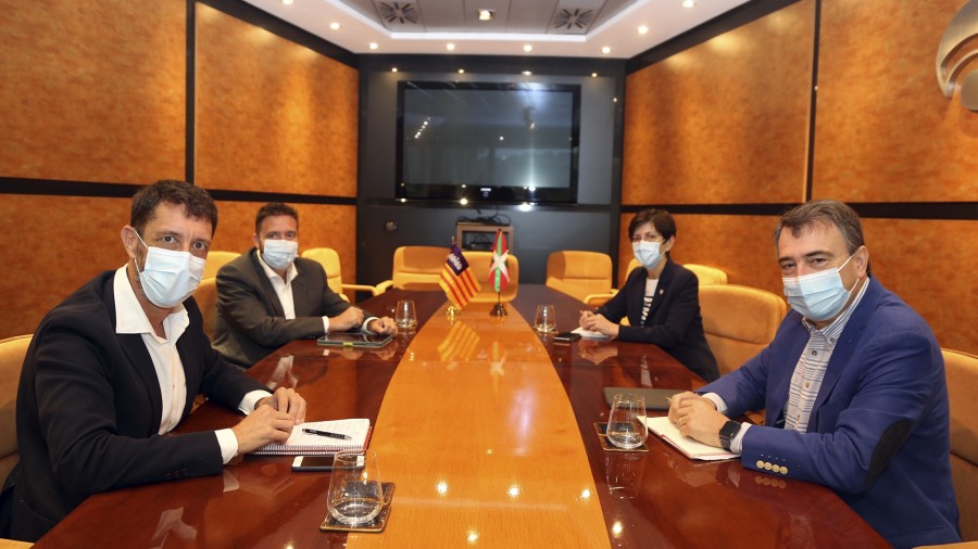 EAJ-PNV eta El Pi-Proposta per les Illes Balears alderdiek Bruselan eta Madrilen estrategia bateratuak ezartzea adostu dute 