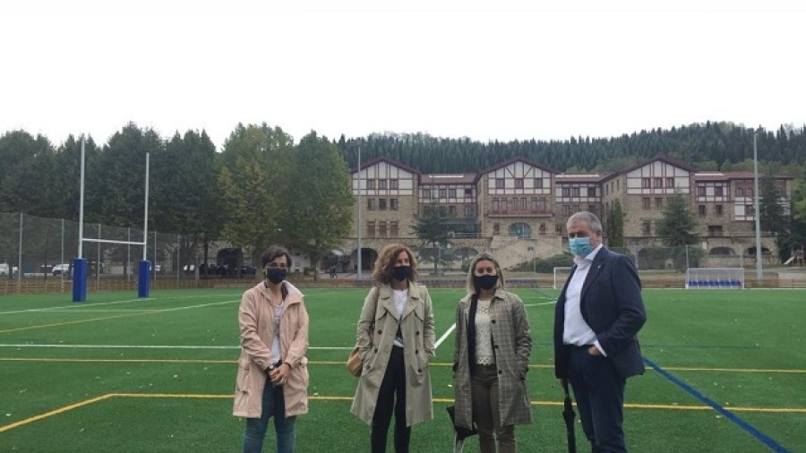 Amurrio ya utiliza el campo de fútbol multifuncional construido a través del Plan Foral de Obras y Servicios Amurrio ya utiliza el campo de fútbol multifuncional construido a través del Plan Foral de Obras y Servicios