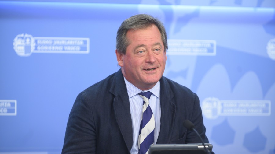 Bingen Zupiria: “El informe jurídico considera idónea la estrategia seguida en Euskadi para hacer frente a la pandemia”
