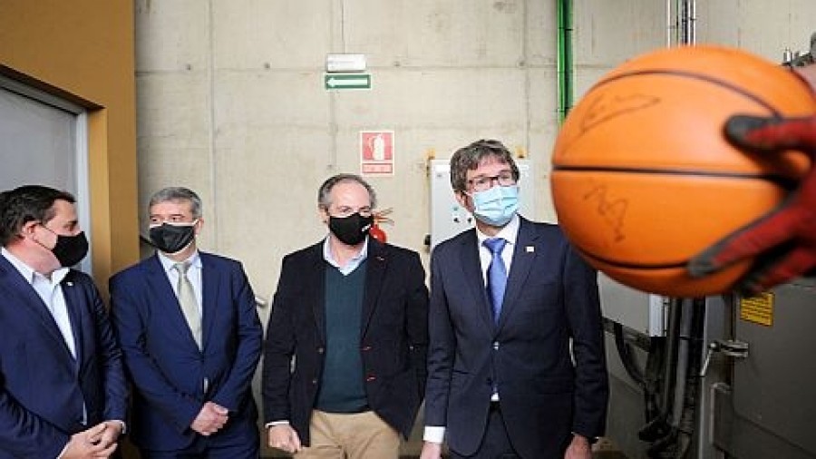 Vitoria-Gasteiz estrena una nueva planta de recogida neumática de residuos Vitoria-Gasteiz estrena una nueva planta de recogida neumática de residuos