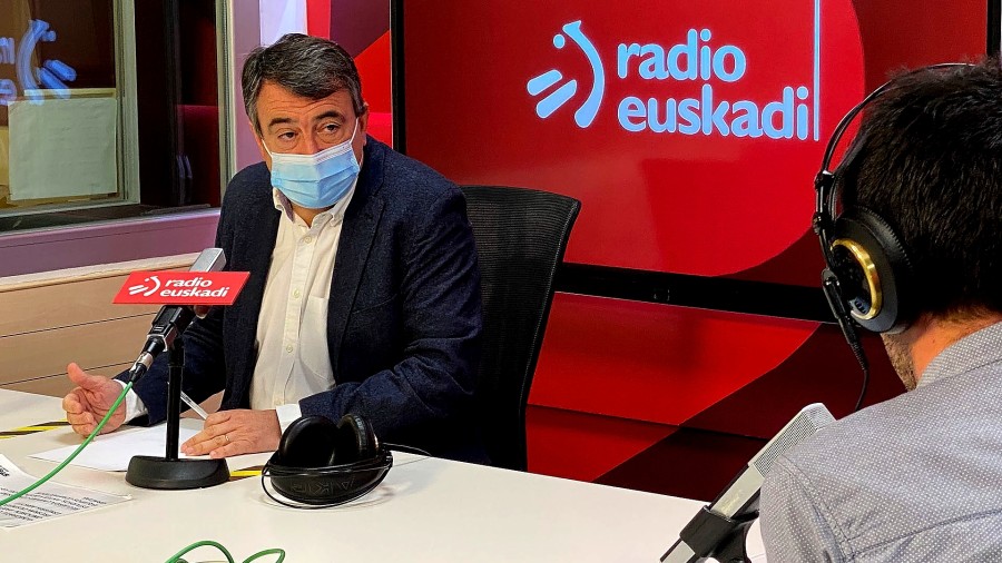 El Grupo Vasco valora “positivamente” el estado de alarma porque atiende la demanda de Urkullu y da seguridad jurídica y poderes a las CC.AA. El Grupo Vasco valora “positivamente” el estado de alarma porque atiende la demanda de Urkullu y da seguridad jurídica y poderes a las CC.AA.