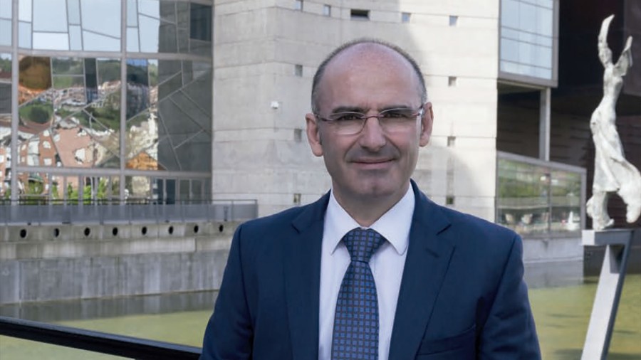 EAJ-PNVk Andoni Aldekoaren profesionaltasuna abalatu du EITBko zuzendari aukeratzeko, eta oposizioari eskatu dio haren lana errespetatzea eta konfiantza izatea EAJ-PNVk Andoni Aldekoaren profesionaltasuna abalatu du EITBko zuzendari aukeratzeko, eta oposizioari eskatu dio haren lana errespetatzea eta konfiantza izatea