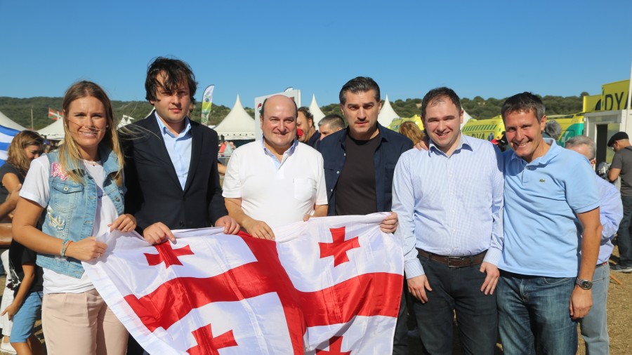 EAJ-PNVk nazioarteko begirale gisa parte hartuko du bihar Georgiako Parlamenturako hauteskundeetan 