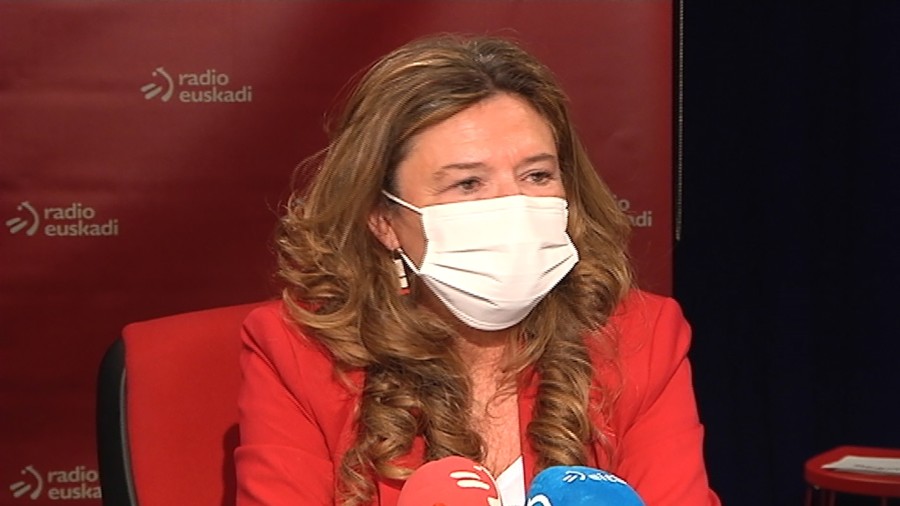 Sagarduik dio aste honetan hasiko dela Osakidetzan 90 urtetik gorakoen txertaketa