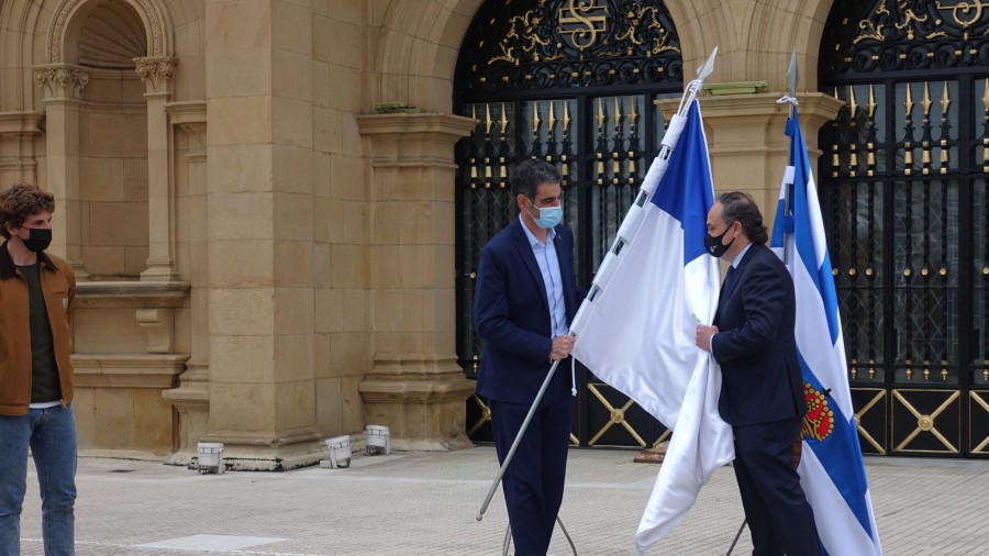 El Ayuntamiento se suma a las campañas de apoyo a la Real Sociedad ante la final de la Copa