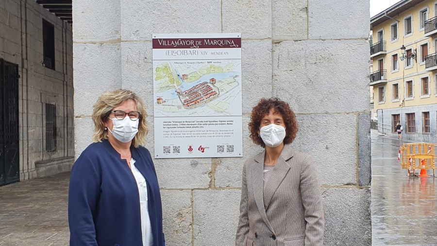 El Ayuntamiento instala cuatro paneles, en el marco del 675 aniversario, que ilustran la evolución del municipio de Elgoibar 