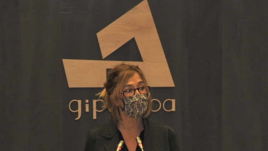 EH Bilduk estrategia politikoa baino ez du jarraitzen: Eusko Jaurlaritzarekin adostu eta Gipuzkoan “esentziak” gorde EH Bilduk estrategia politikoa baino ez du jarraitzen: Eusko Jaurlaritzarekin adostu eta Gipuzkoan “esentziak” gorde