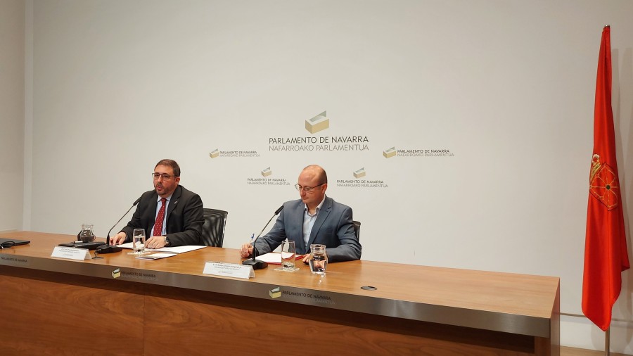 Unai Hualde presenta las jornadas sobre la Lorafna 40 años después Unai Hualde presenta las jornadas sobre la Lorafna 40 años después