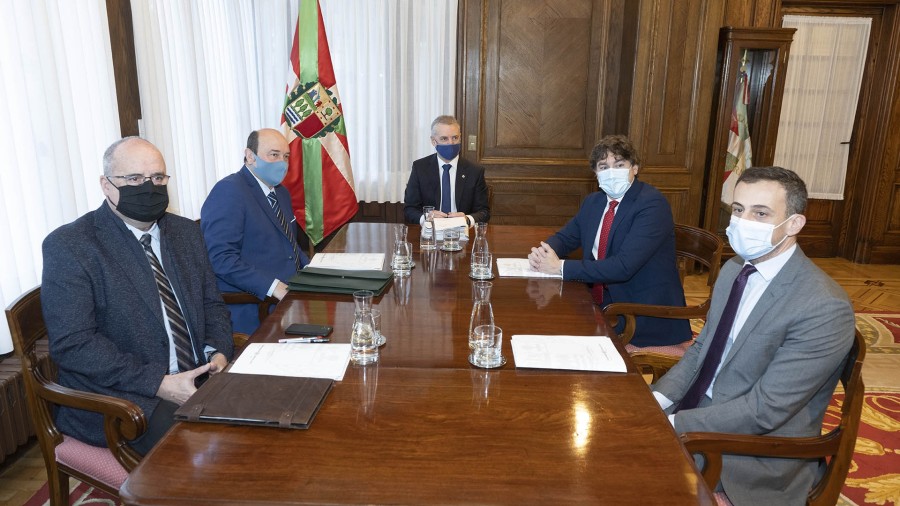 EAJ-PNVren balorazioa Iñigo Urkullu Lehendakariarekin eta PSE-EErekin eginiko bileraren ondoren 