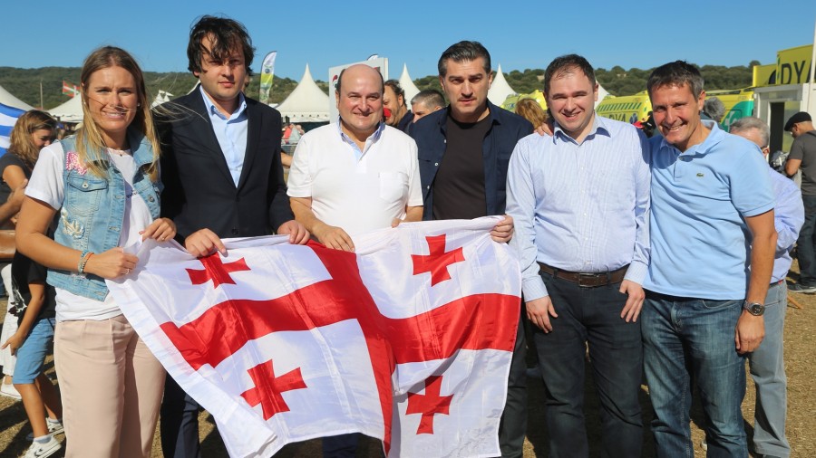 Ortuzar asistirá el jueves en Tbilisi a la celebración del Día de la Independencia de Georgia Ortuzar asistirá el jueves en Tbilisi a la celebración del Día de la Independencia de Georgia